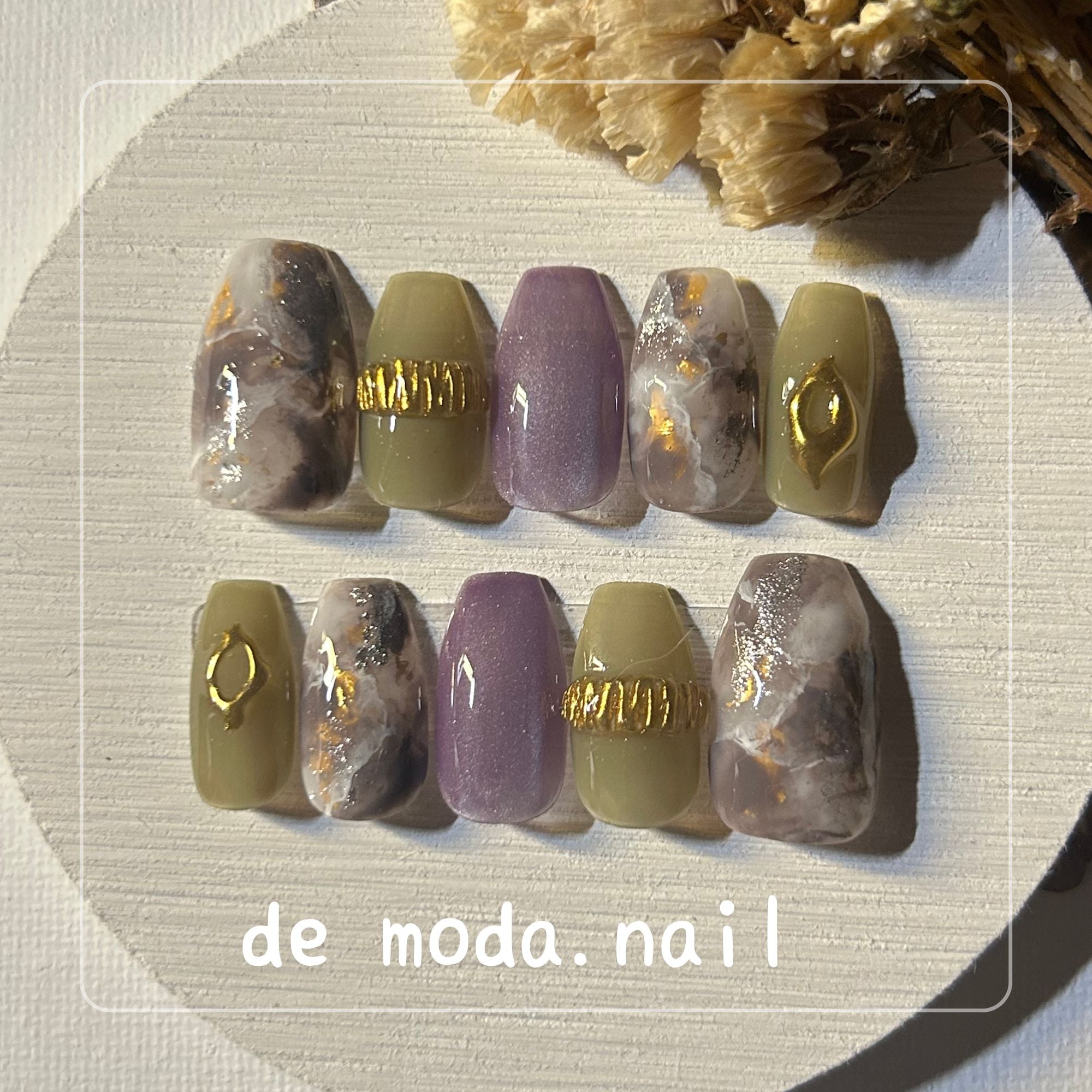 セミオーダーネイルチップ|デモーダネイル