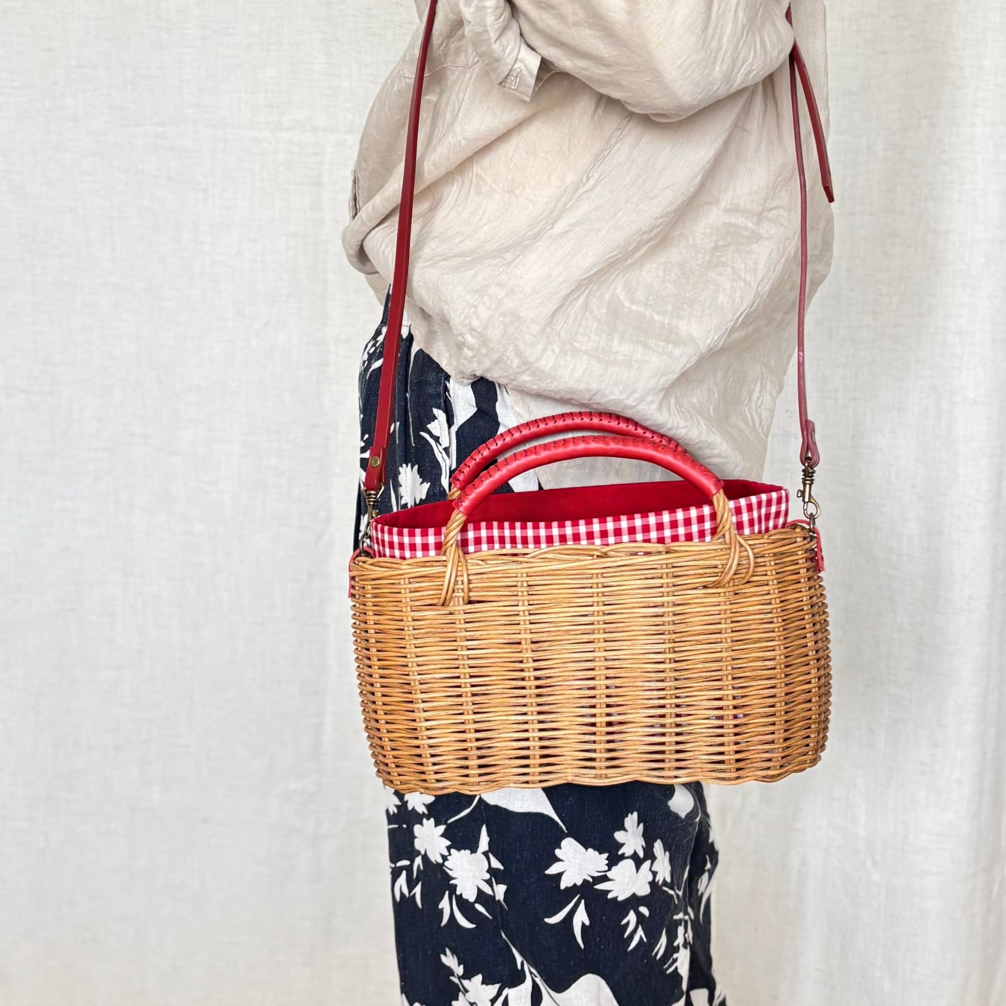 セミオーダー】ラタンのポシェット／北海道で手作りの籐籠/自然素材の