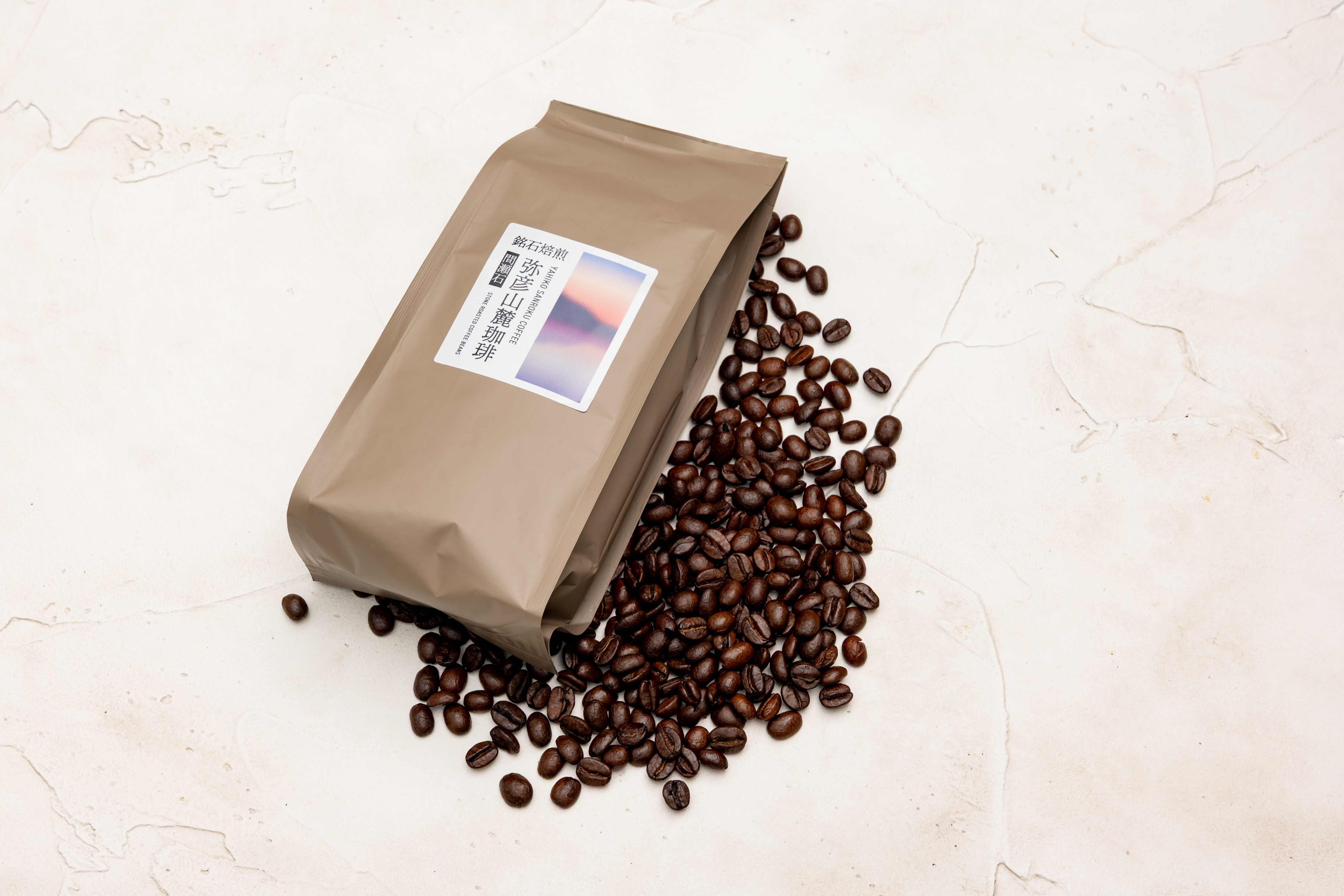 弥彦山麓珈琲 焙煎豆100g