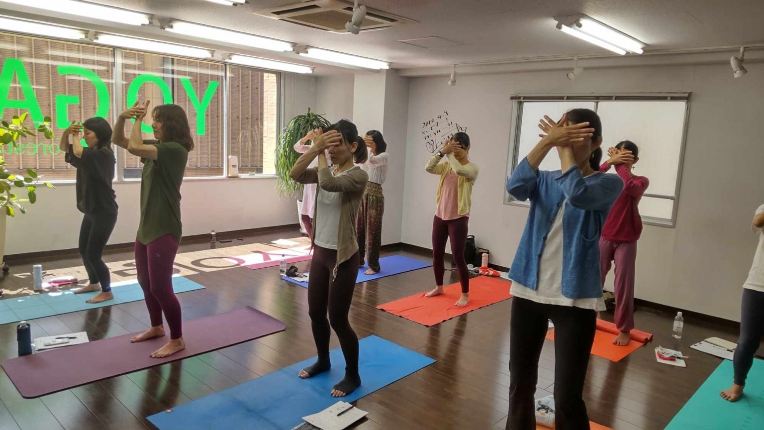 立禅気功 初級教室 - 南俊夫商店