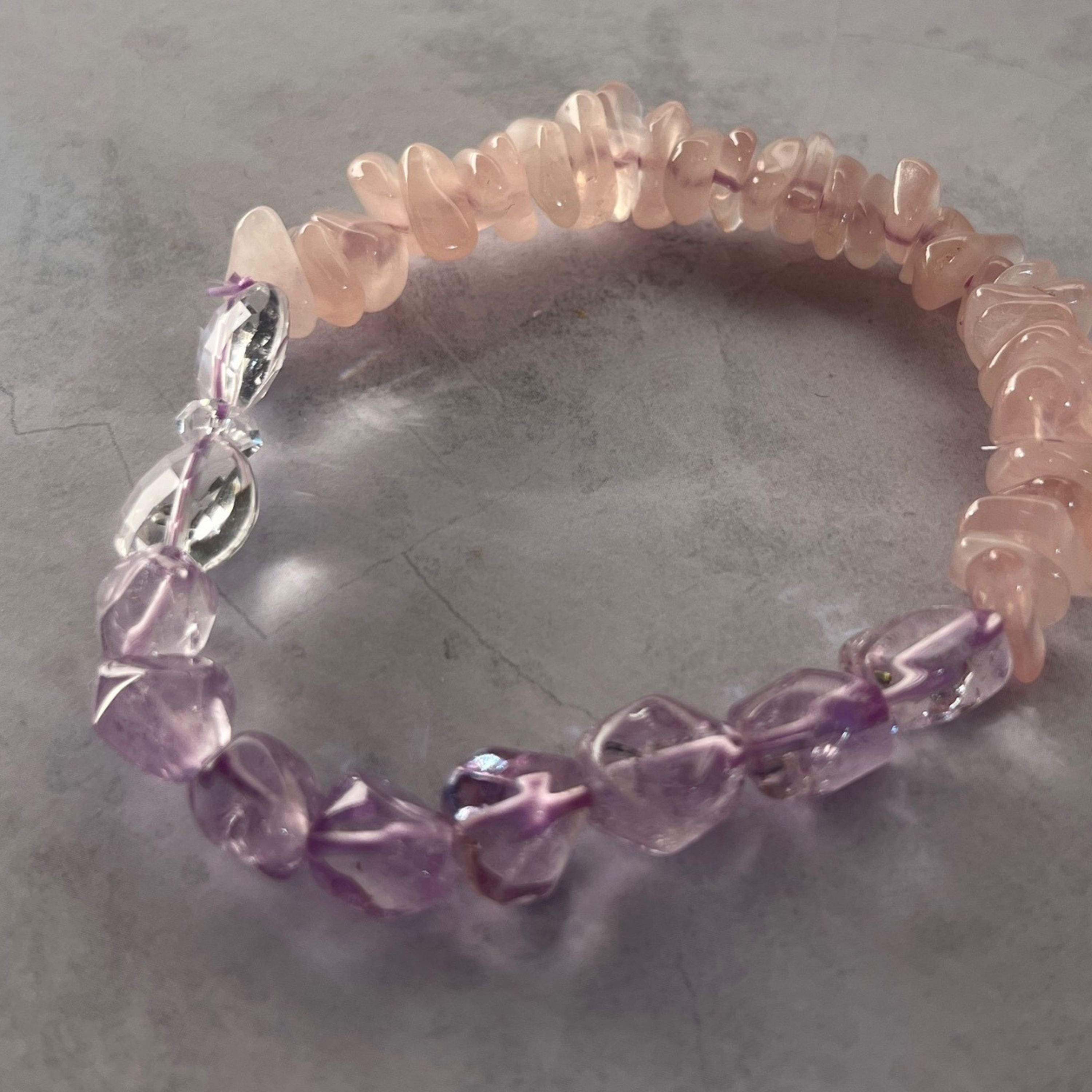 アメジスト×ローズクォーツ×クォーツ】3colour bracelet 〜恋愛
