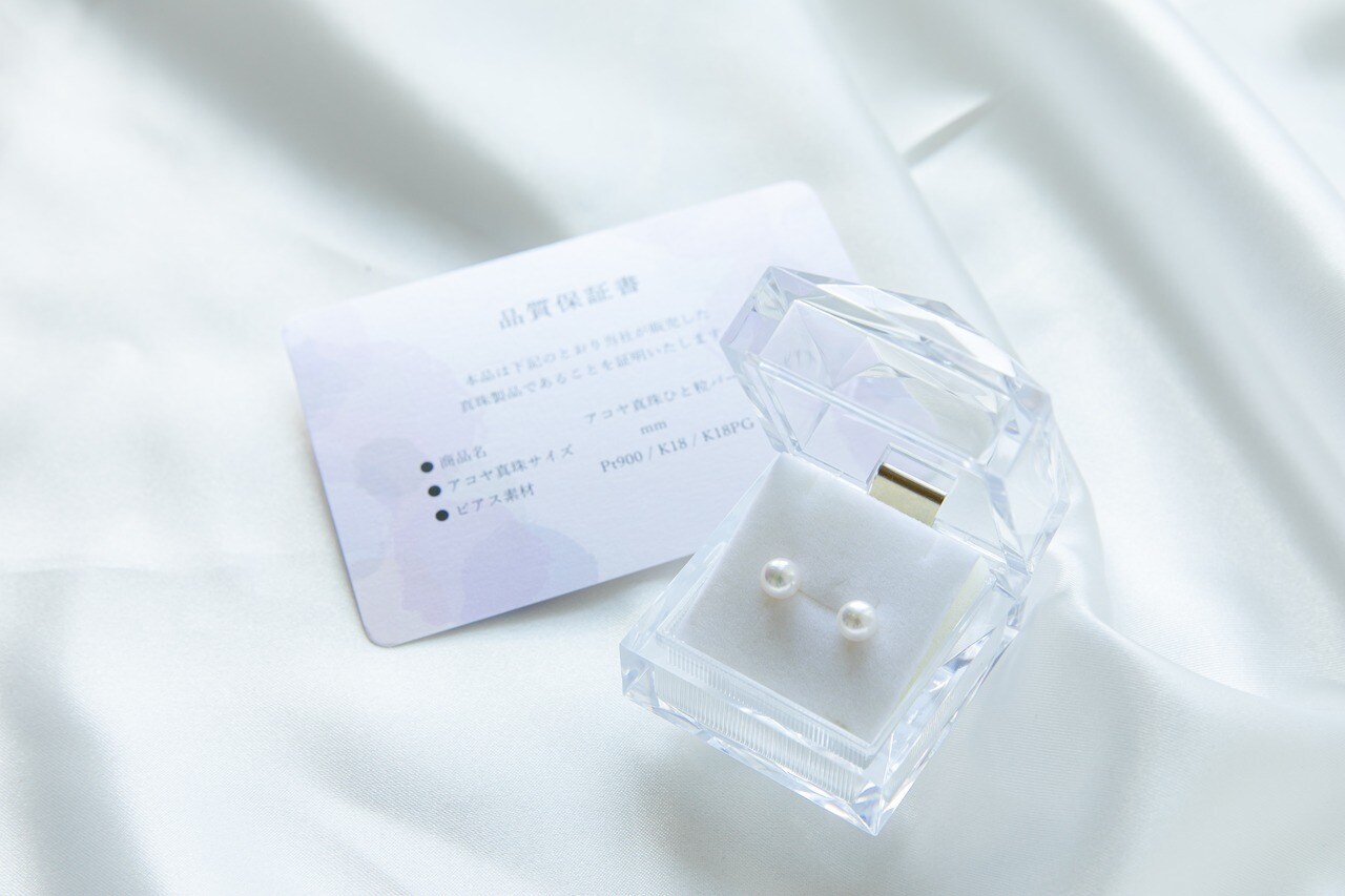 プラチナ（Pt900）アコヤ真珠(6mm)ひと粒パールピアス