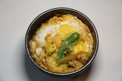 ミニ海鮮玉締め丼