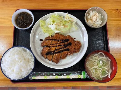 とんかつ定食