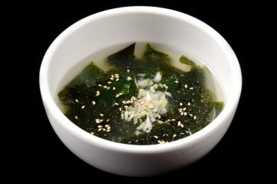 わかめスープ（塩）