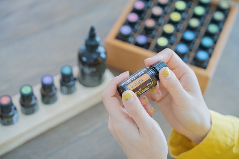 Lilium｜doTERRA 自然の救急箱・アロマタッチ＆クラフト会・昭和レトロ